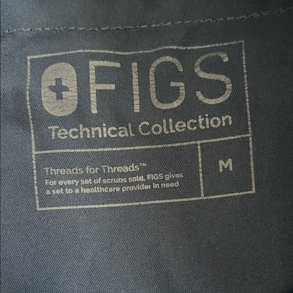 EUC Figs Scrub Pants in Size M - Picture 7 of 12